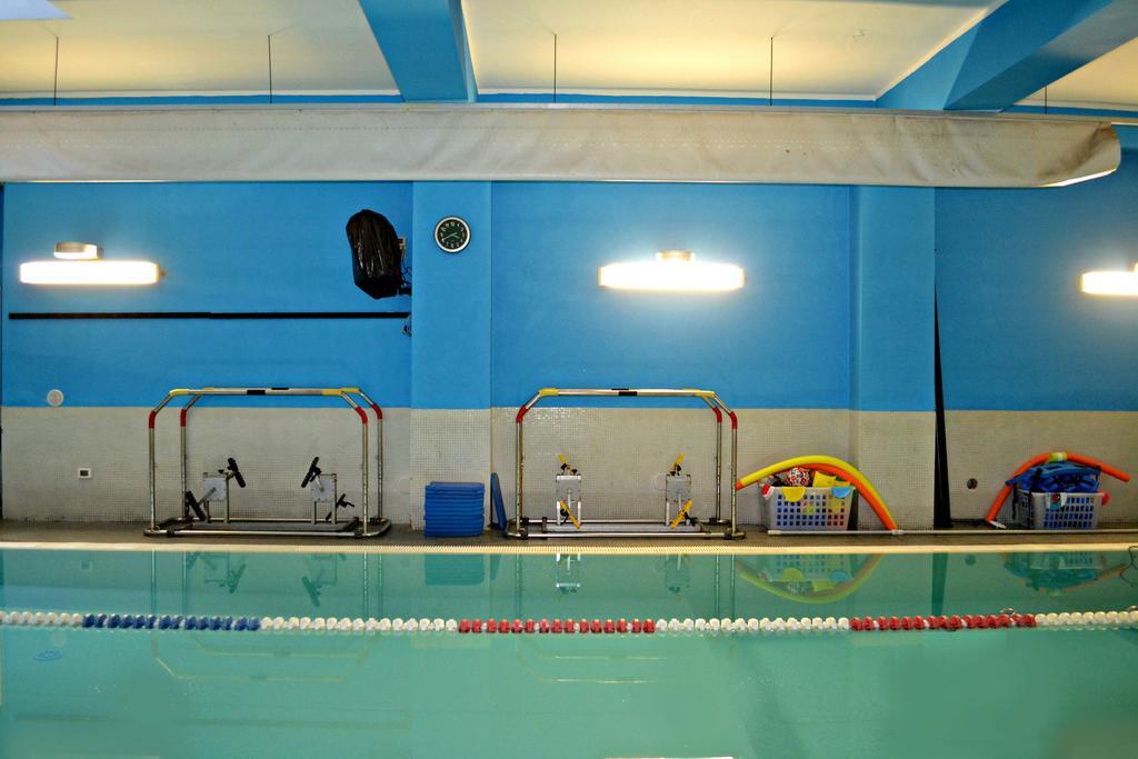 Hotel Acquaplanet Патерно Экстерьер фото