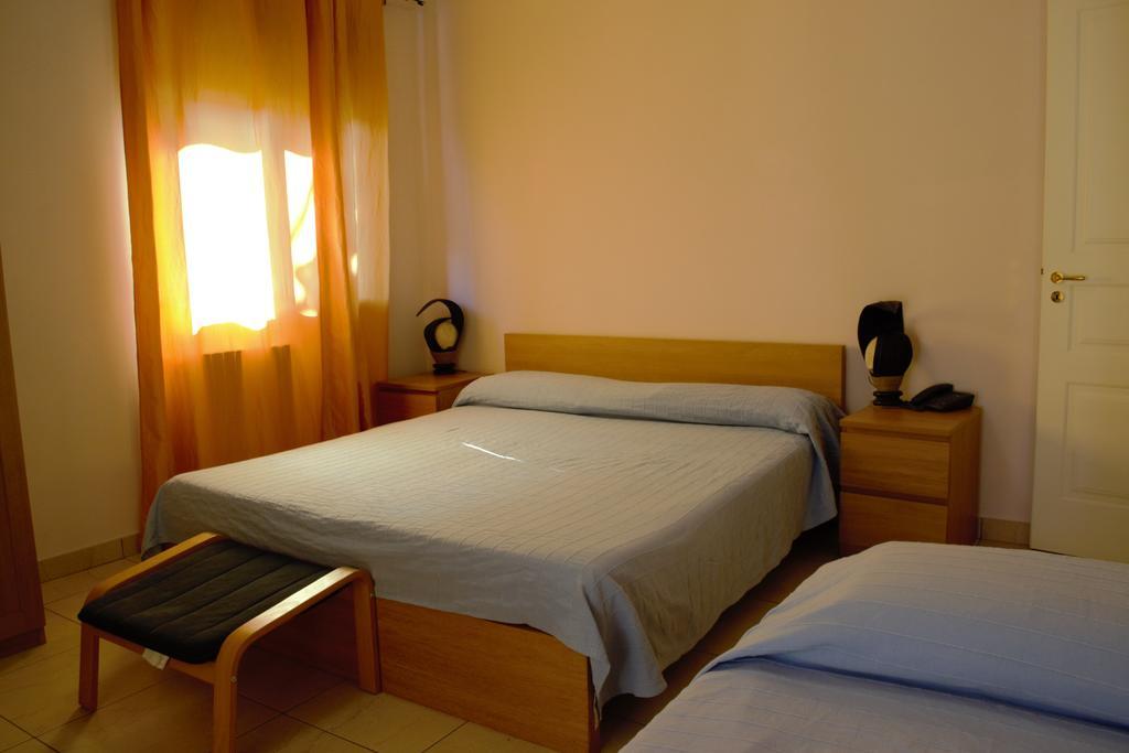 Hotel Acquaplanet Патерно Экстерьер фото