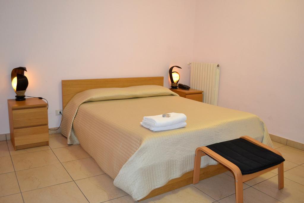 Hotel Acquaplanet Патерно Экстерьер фото